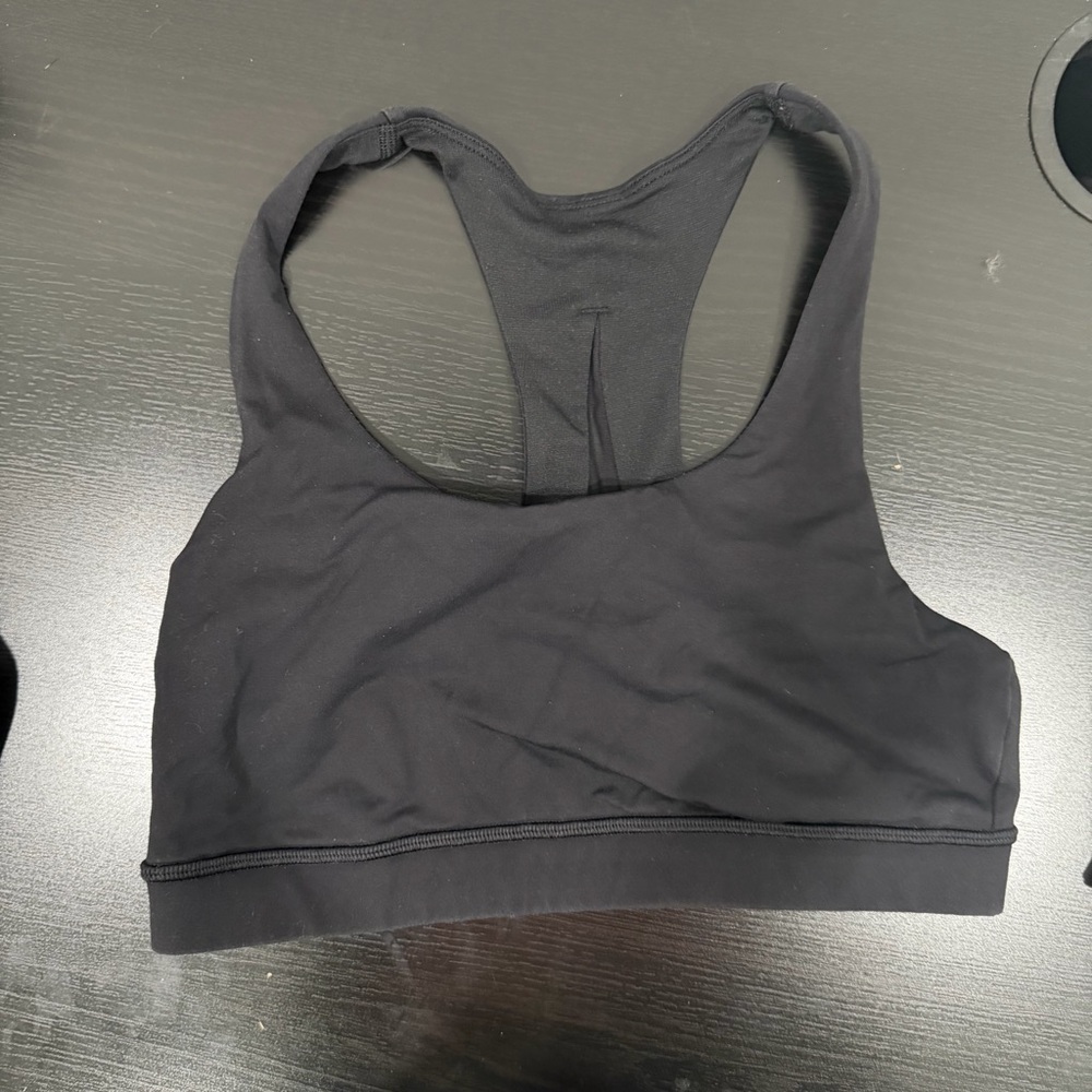 lululemon invigorate bra - size 6 - black